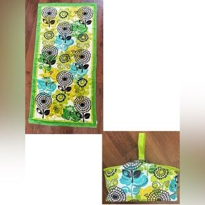 Vera bradley retired limes up picnic basket & blanket set